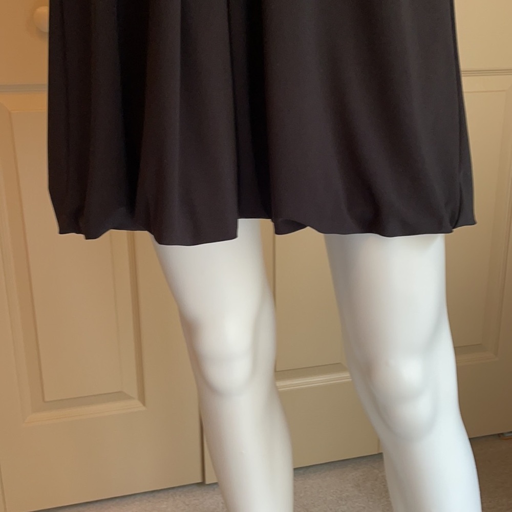 Xscape Simple Black Elegance - image 3